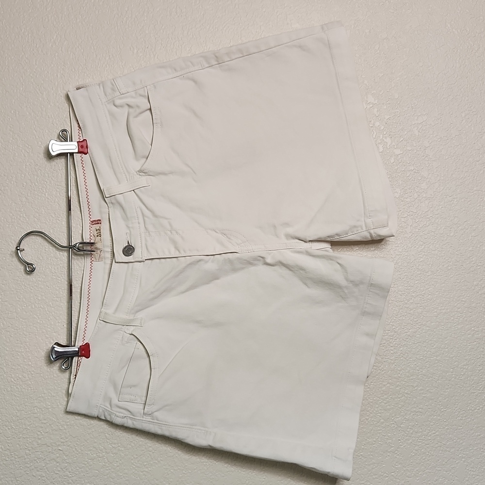 Levis white jean shorts, 515, size‎ 14